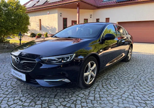 dolnośląskie Opel Insignia cena 60900 przebieg: 179000, rok produkcji 2019 z Brwinów